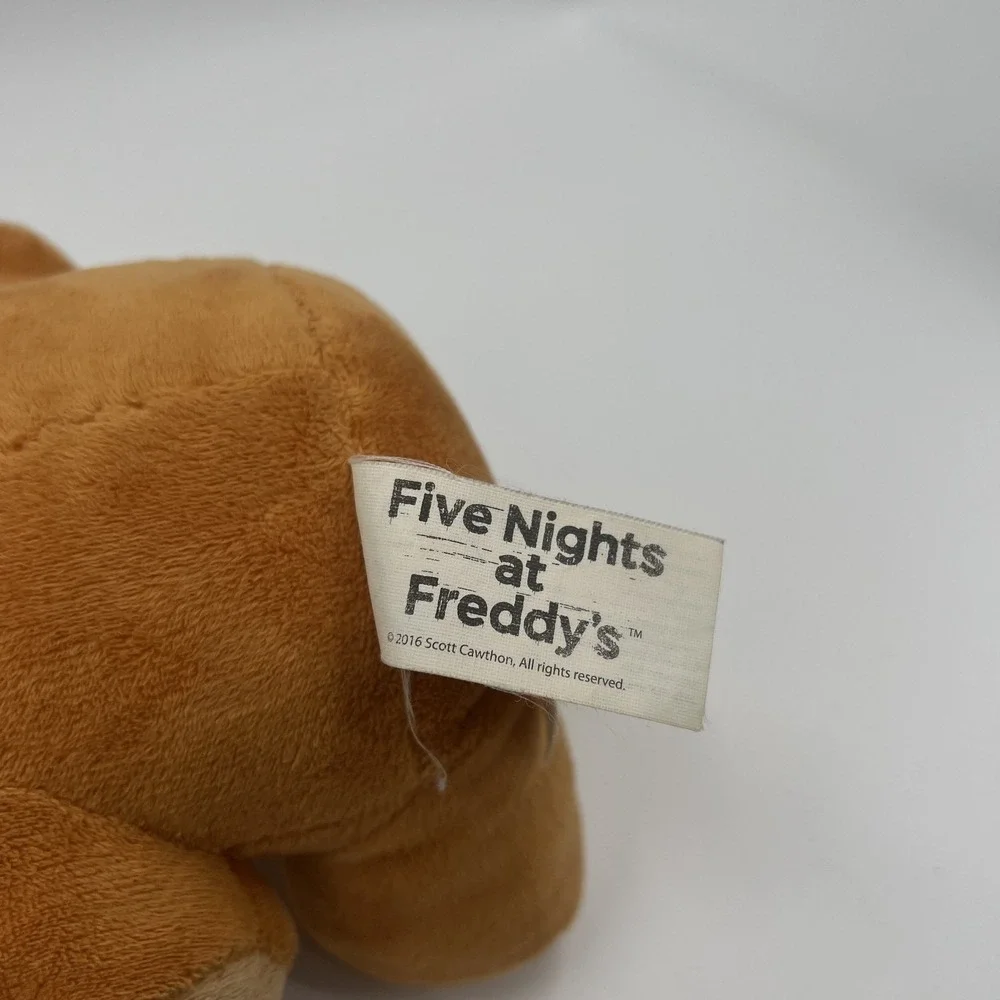 Five Nights at Freddy's Plush Toy Freddy Fazbear 2016 10